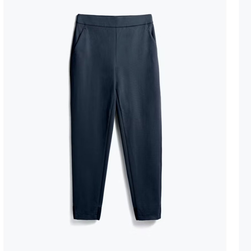 Ministry of Supply Kinetic Pull On Pant in Navy - 8, NWT